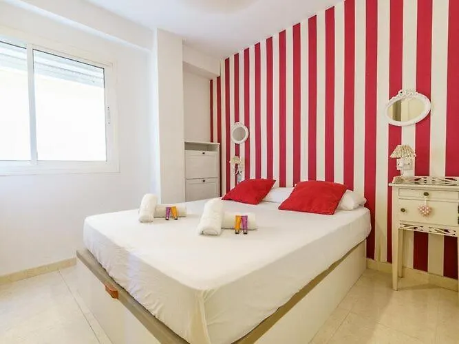 City Apartment - Fuengirola 0*,  Spain